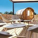 Deconnexion En Bord De Confort Et Serenite Piscine Sauna Fitness Sainte-Foy