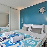 Deconnexion En Bord De Confort Et Serenite Piscine Sauna Fitness