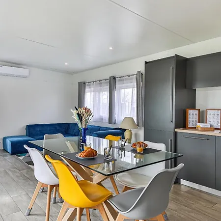 Chalet Havre Lumineux Pour Se Ressourcer Et Déconnecter - Bord De *