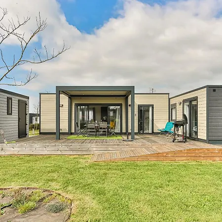 Havre Lumineux Pour Se Ressourcer Et Déconnecter - Bord De Chalet *