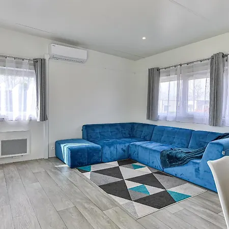 Havre Lumineux Pour Se Ressourcer Et Déconnecter - Bord De *