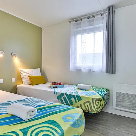 Deconnexion En Bord De Confort Et Serenite Piscine Sauna Fitness * Sainte-Foy (Vendee)